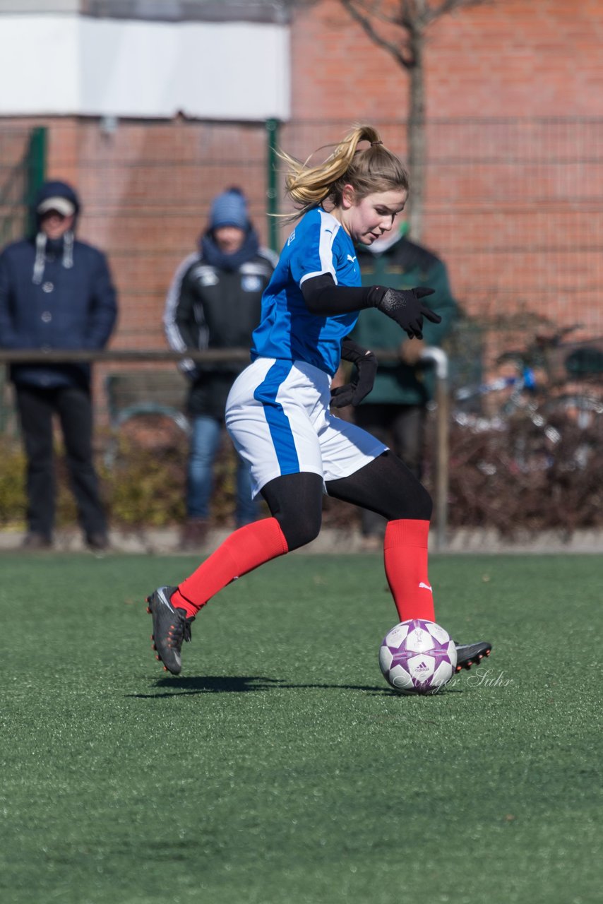 Bild 262 - B-Juniorinnen Halbfinale SVHU - Holstein Kiel : Ergebnis: 3:0